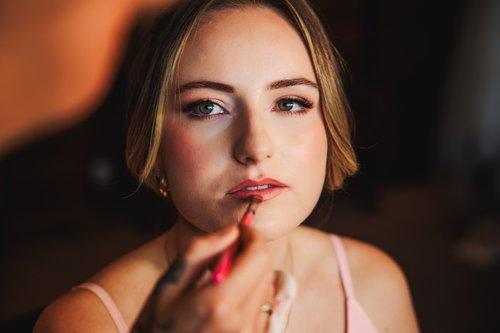 mobile - carousel-hero-element image-3